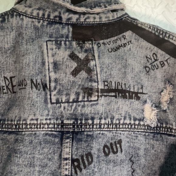 Women's Distressed Denim Jacket - Blue and Black - Picture 8 of 9